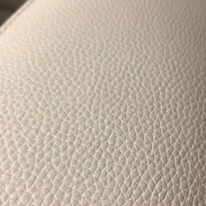 Meet your Posher, Abigail